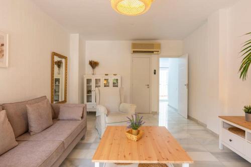 Tejon II & private terrace by ELE Apartments, Malaga (foto 3)