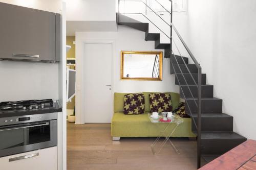 One-Bedroom Apartment image 6