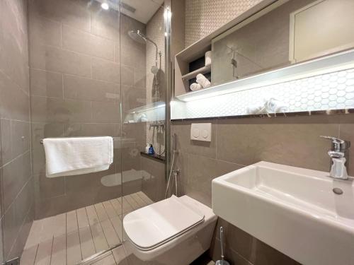Landing Park Lucentia Suite BBCC - image 14