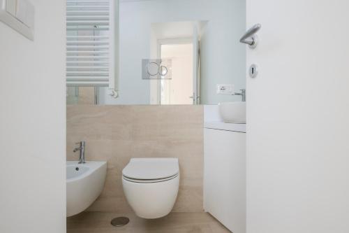 Monti Zen Penthouse-ZENO57, Rome (photo 10)