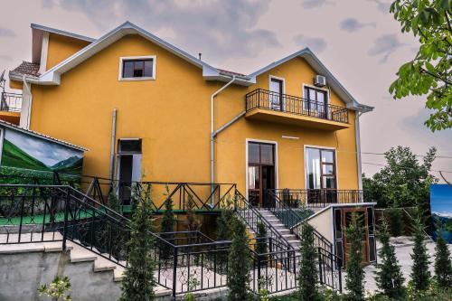 Vistas, VƏTƏN Hotel in Qusar