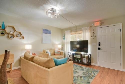 Largo Vacation Rental Home with Large Yard! in Largo, USA