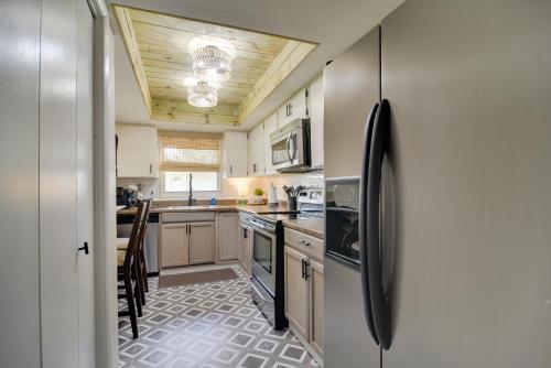 Largo Vacation Rental Home with Large Yard! in Largo, USA