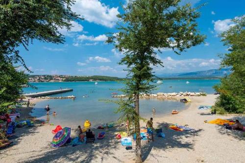 Apartment in Soline - Insel Krk 38221, Soline (Foto 10)