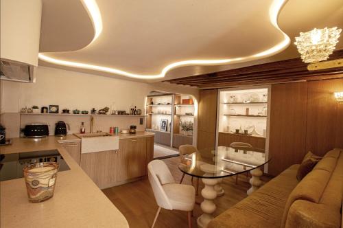 Luxueux Appartement, avec terrasse vue Champs-Élysées, Paris (photo 6)