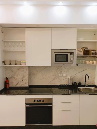 Cuina, Moderno apartamento en La Luz in Carretera de Cadiz