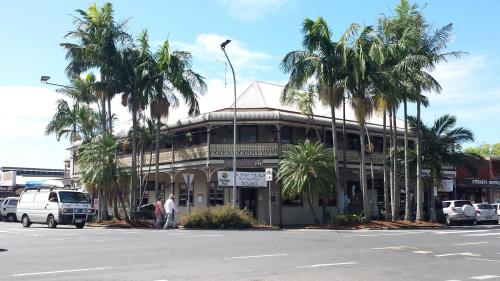 

The Middle Pub