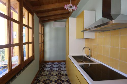 Casa Cuseni Maison De Charme - image 3