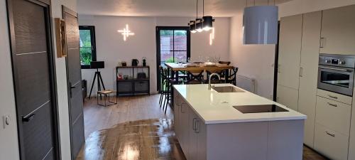 クロウジ La maison d'a cote Chambre 2 3つ星 ホテル ロビー