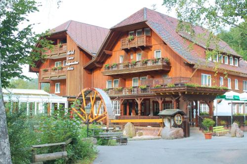 . Landhotel Untere Kapfenhardter Mühle