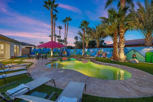 Super Mario Hideout: Desert Dream with Game Room & Pool Slide Super Mario Hideout: Desert Dream with Game Room & Pool Slide