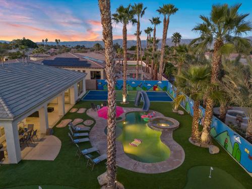 Super Mario Hideout: Desert Dream with Game Room & Pool Slide Super Mario Hideout: Desert Dream with Game Room & Pool Slide