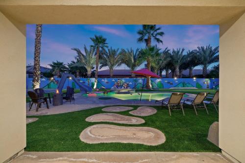 Super Mario Hideout: Desert Dream with Game Room & Pool Slide Super Mario Hideout: Desert Dream with Game Room & Pool Slide