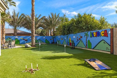 Super Mario Hideout: Desert Dream with Game Room & Pool Slide Super Mario Hideout: Desert Dream with Game Room & Pool Slide