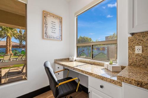 Super Mario Hideout: Desert Dream with Game Room & Pool Slide Super Mario Hideout: Desert Dream with Game Room & Pool Slide