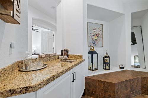 Super Mario Hideout: Desert Dream with Game Room & Pool Slide Super Mario Hideout: Desert Dream with Game Room & Pool Slide