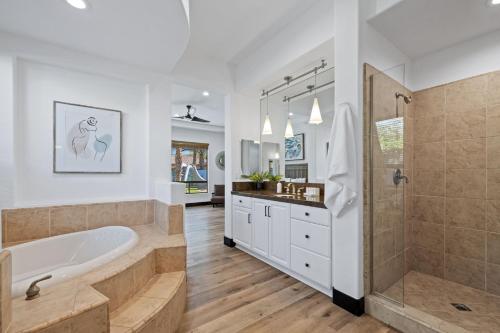 Super Mario Hideout: Desert Dream with Game Room & Pool Slide Super Mario Hideout: Desert Dream with Game Room & Pool Slide