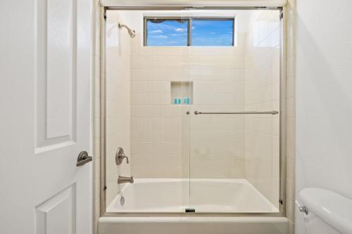 Super Mario Hideout: Desert Dream with Game Room & Pool Slide Super Mario Hideout: Desert Dream with Game Room & Pool Slide