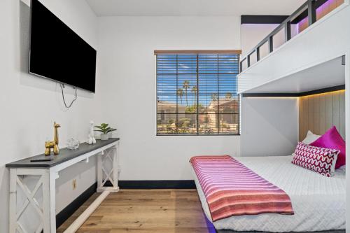 Super Mario Hideout: Desert Dream with Game Room & Pool Slide Super Mario Hideout: Desert Dream with Game Room & Pool Slide