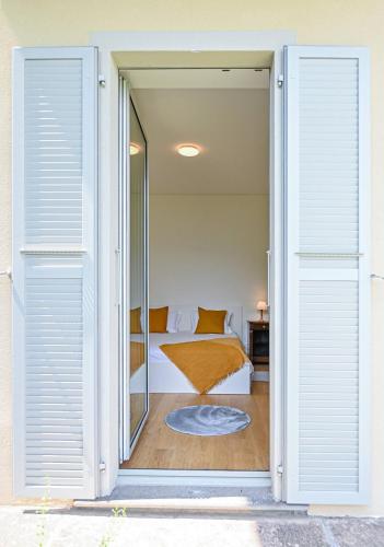 Luxury Central Suite Garden in Lugano - image 3