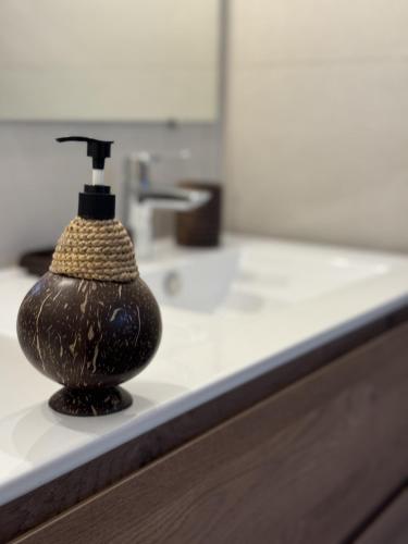 Μπάνιο, Studio Kaz' Coco in Γκραντ-Μπουργκ