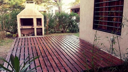 Hermosa casa en dos plantas cerca del centro y de la playa in Valeria Del Mar