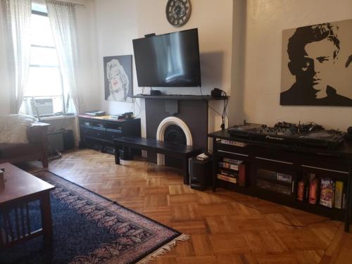 private room in East Village apartment in New York, USA