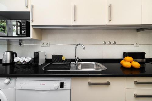 ห้องครัว, WHome Peaceful Algés Family Home away from City Noise (WHome Peaceful Alges Family Home away from City Noise) in อัลเกส