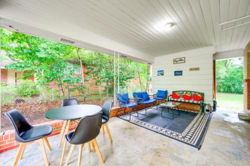 Warner Robins Home with Yard 2 Mi to Air Force Base in Warner Robins, USA