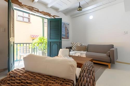 Laurdhomes Historic Center Plaza SantoDomingo 3Bth