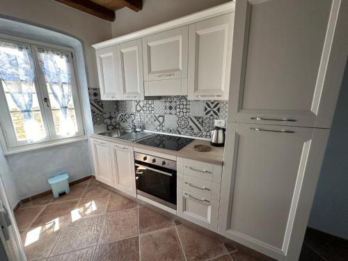virtuve, Nel Caruggio - B&B in Mornese