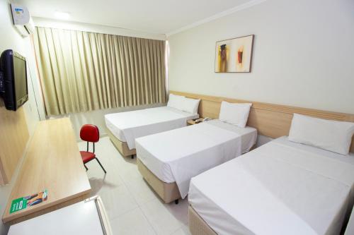 Executive Triple Room image 4