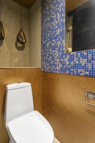 Deluxe Spa Suite image 7