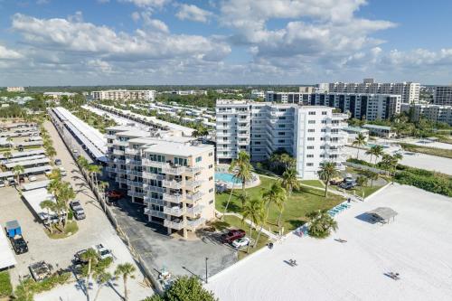 Jamaica Royale Beach View Towers By Beachside Management - 숙소 외관