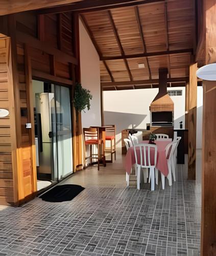 Facilities, Sobrado Belo Campeche , a poucos passos da Praia in Morro das Pedras