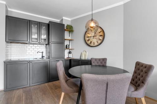 Superior Apartment image 5