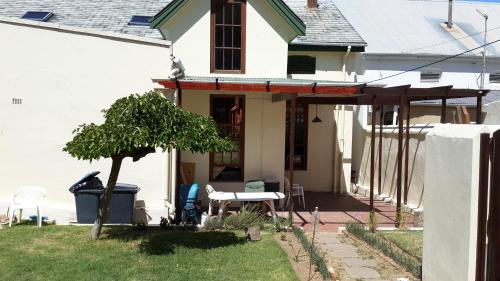 Entrance, House On Plein in Paarl