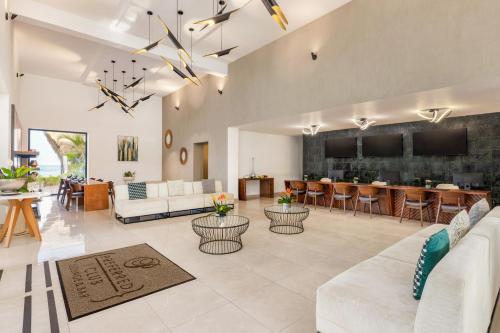 Vestíbulo, Dreams Cozumel Cape Resort & Spa - All Inclusive in Cozumel Waterfront