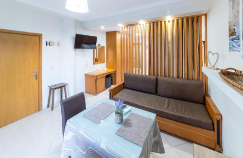 1 double bed, 1 sofa bed
