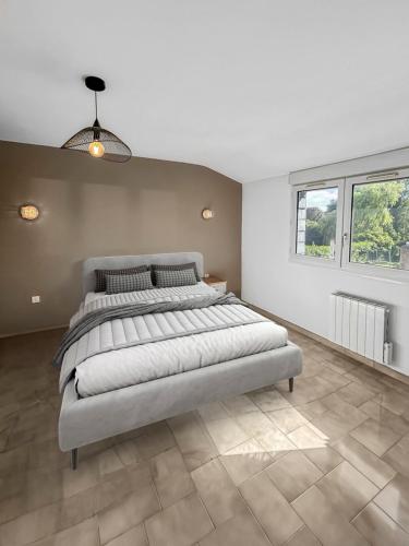 Porte du Nord à Hénin Beaumont Porte du Nord à Hénin Beaumont