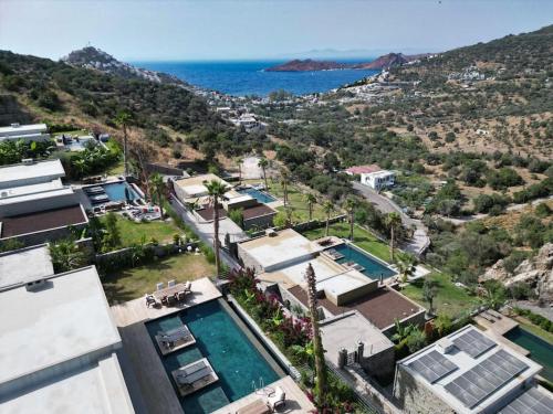 Villa Loca Yalıkavak'ta Ultra Lüx Tatil Deneyimi (Villa Loca Yalıkavak'ta Ultra Lux Tatil Deneyimi) in Geris