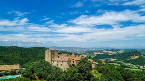 Castello di Cisterna