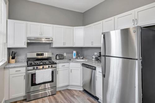Beautiful Unit in Shaw Community -4228b in Tower Grove, USA
