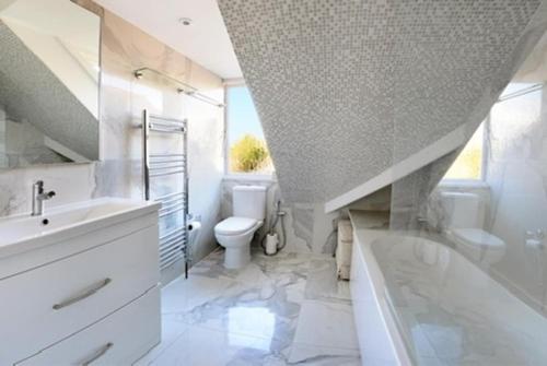 Amazing Executive maisonette with spa in Talbot and Branksome Woods