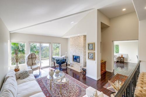 Luxury Rancho Santa Fe Villa in Del Mar with Pool! in Del Mar, USA
