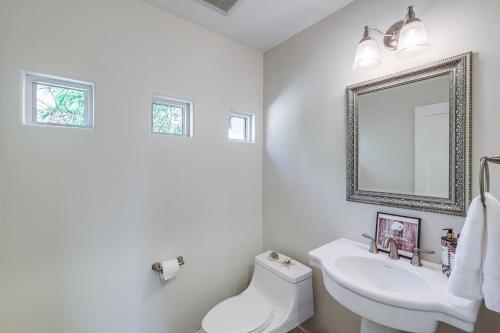 Luxury Rancho Santa Fe Villa in Del Mar with Pool! in Del Mar, USA