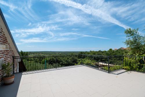 Skats, Family friendly house with a swimming pool Radovin, Zadar - 21307 in Radovin