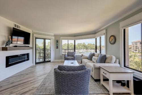 Facilities, Yacht Club 7548 near Museum Of Hilton Head Island
