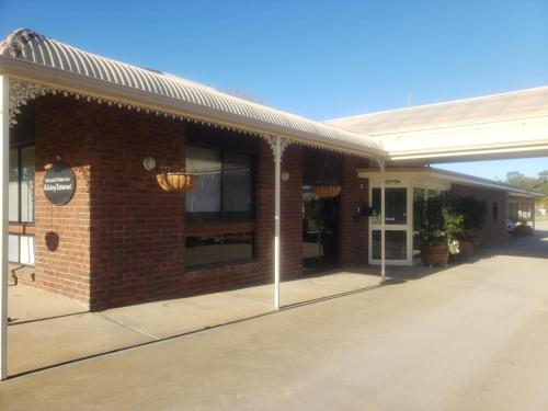 A szálláshely kívülről, Balranald Motor Inn in Balranald