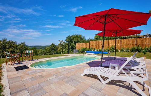 Peldbaseins, Stunning Home In Augustanovec in Pisarovina